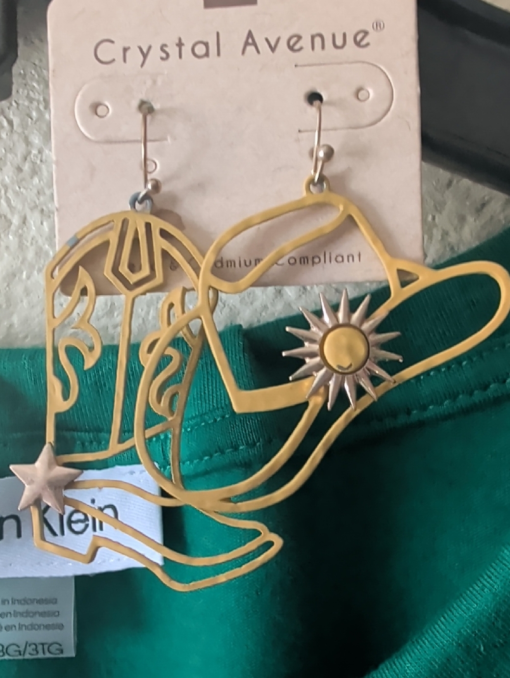 🔥Yellow Cowboy Boot & Hat Statement Fashion Earrings